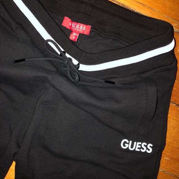 SOLD ON MER-CARI - Picture 2 of 4